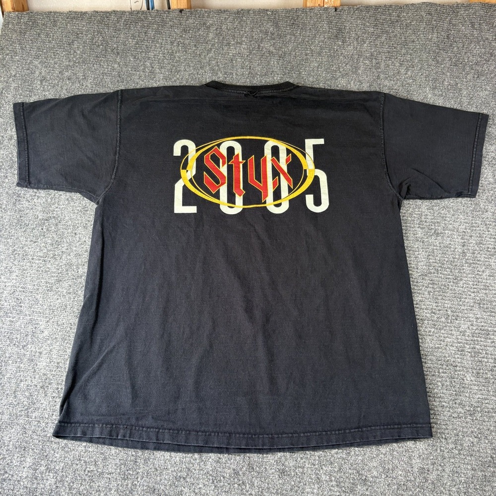 Styx T-Shirt Mens XL Black Excellent 2005 Concert Tour Upstaging Road Crew Tee